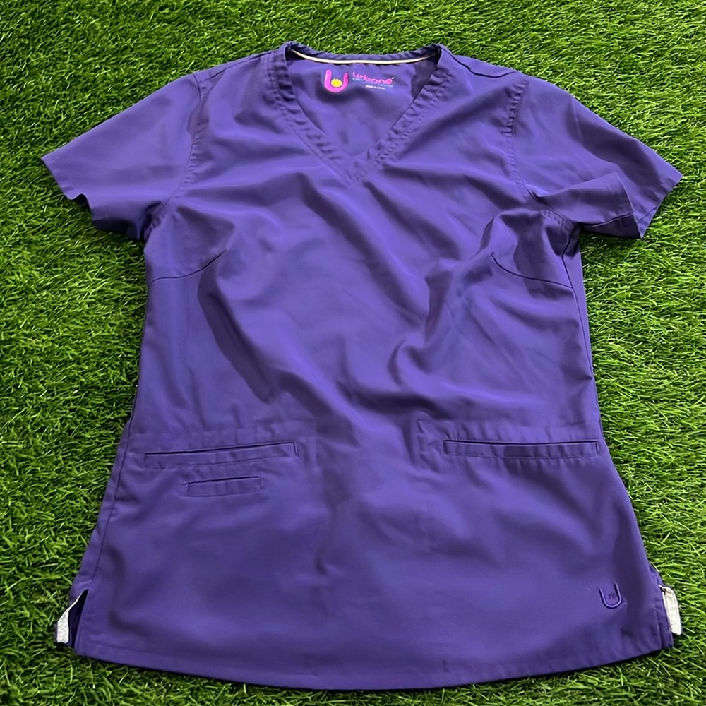 Women’s Urbane Performance Nurse uniform Top